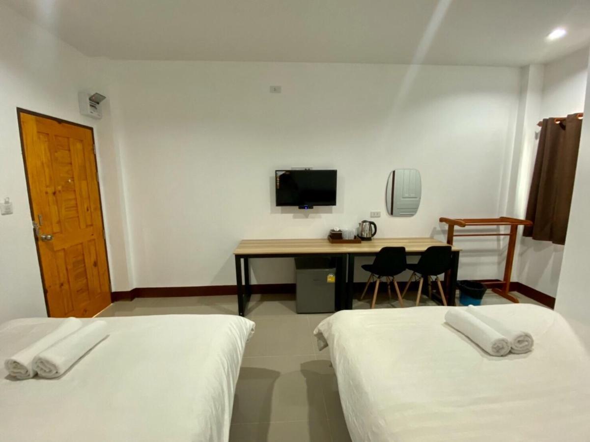 צ'יאנג קאן Baan Krutoom Hotel Chiangkhan מראה חיצוני תמונה