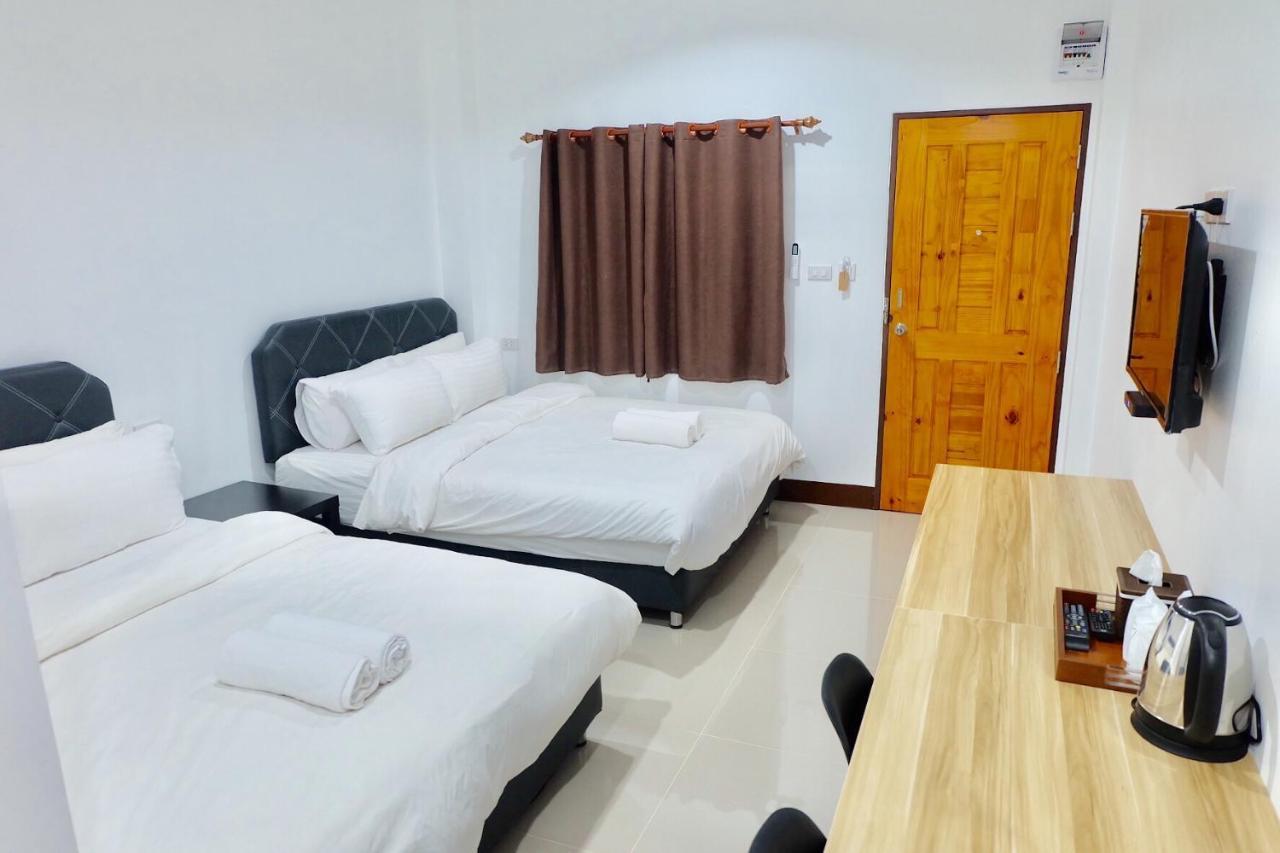 צ'יאנג קאן Baan Krutoom Hotel Chiangkhan מראה חיצוני תמונה